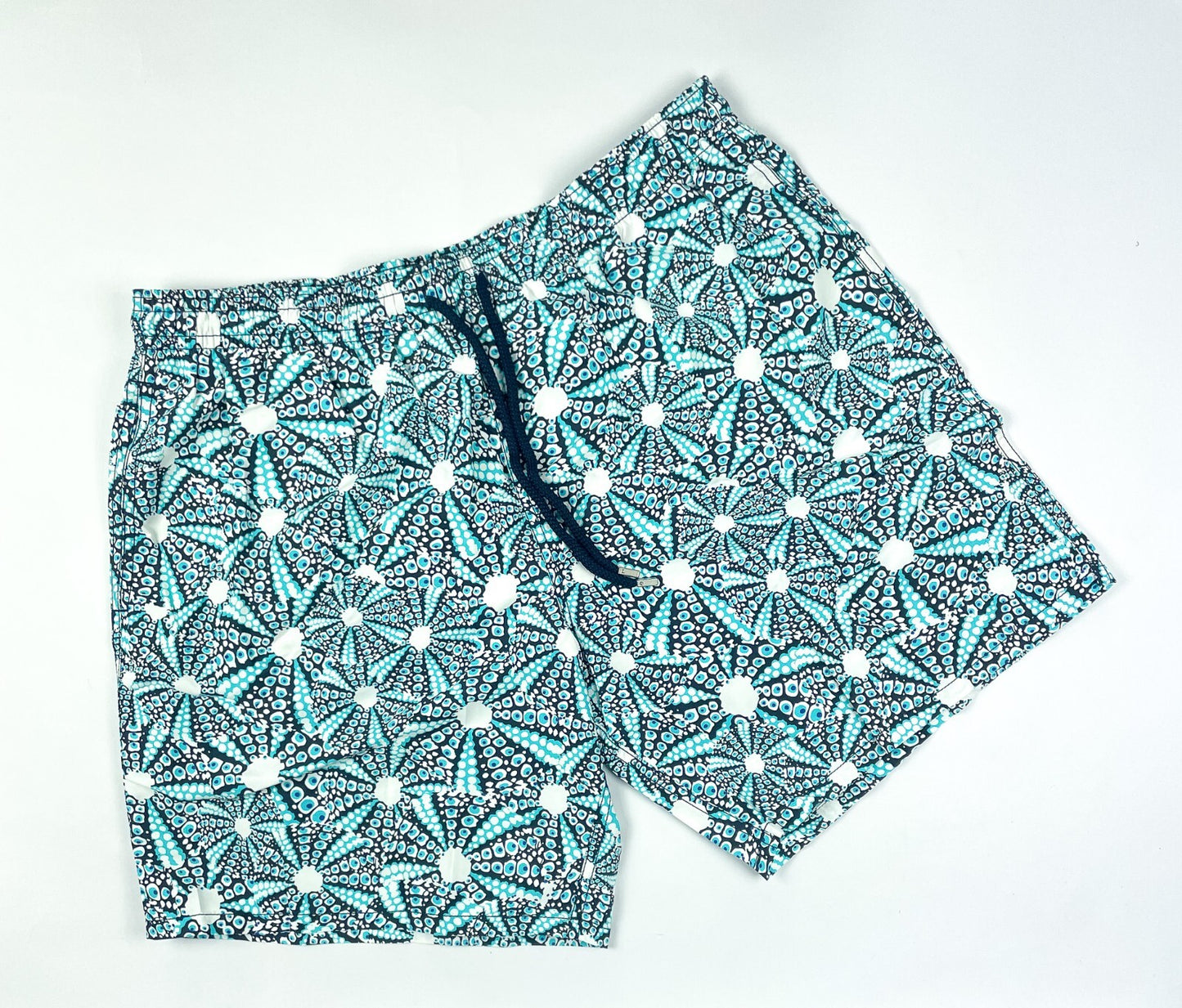 Vilebrequin Swim Shorts / Men / Bleu Marine / RRP £200