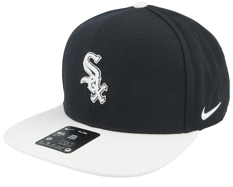 Nike Chicago White Sox Cap / Pro Brim Snapback MLB Hat / Black White / RRP £28