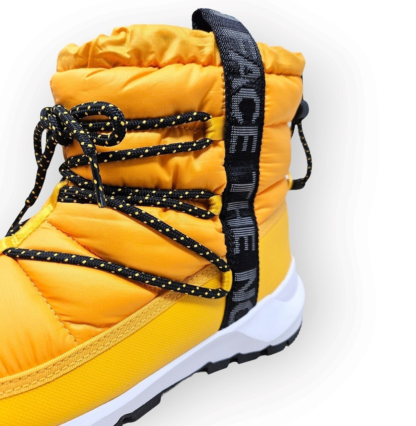 The North Face Womens Thermoball Lace 3 Boots / Summit Gold/TNF Black / RRP £100