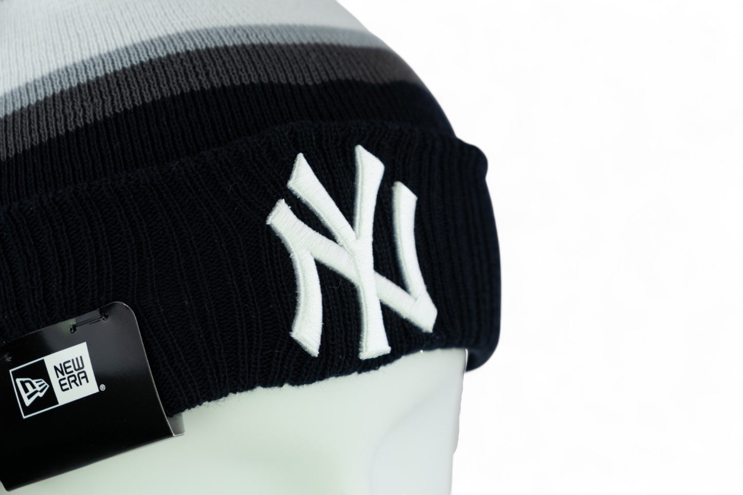 New Era New York Yankees Team Stripe Knit Hat / Navy / RRP £28