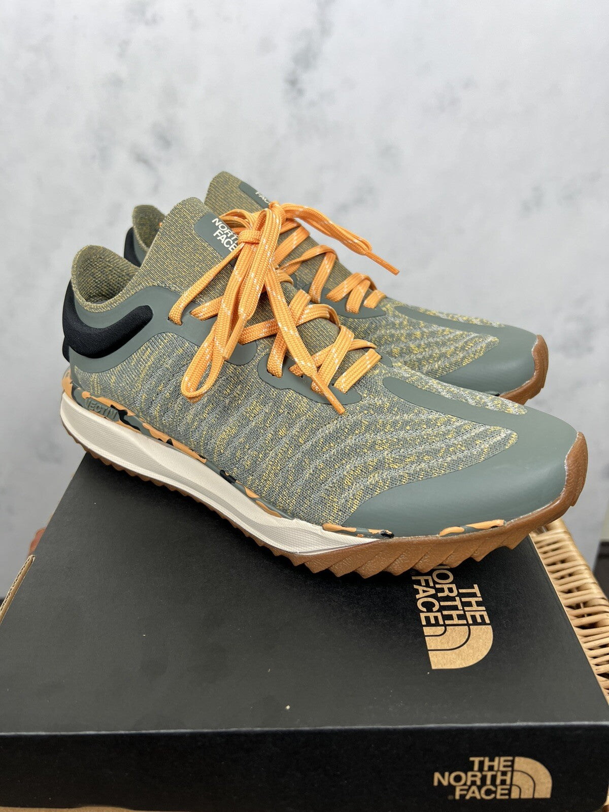 The North Face Men's Vectiv Escape Knit Trainers / Green / 6.5 / RRP £130