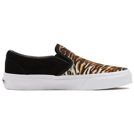 Vans Soft Suede Classic Slip-On Trainers / Black / RRP £70