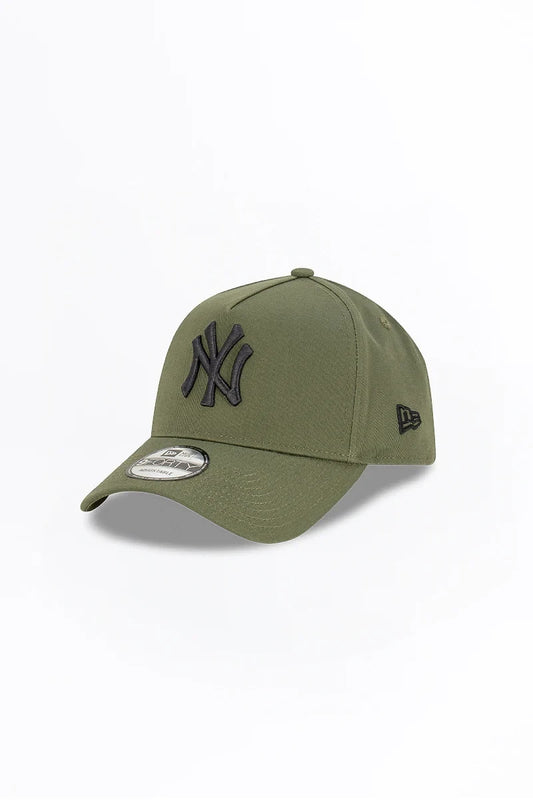 New Era New York Yankees NY 9FORTY A Frame Cap / Olive Green Black / RRP £27