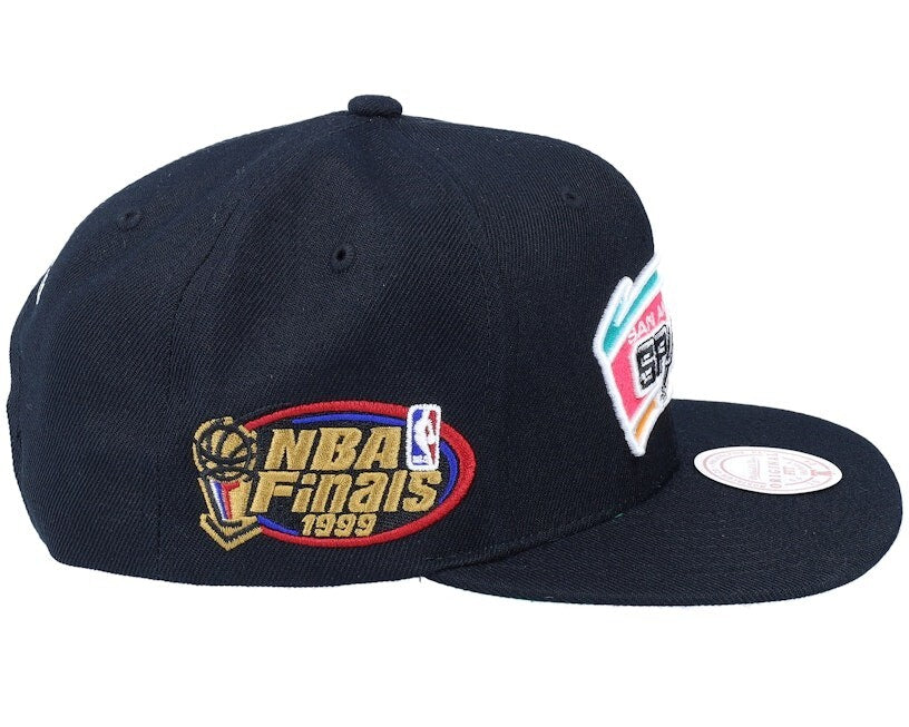 San Antonio Spurs Top Sport Classic Hat / Red Black / £30