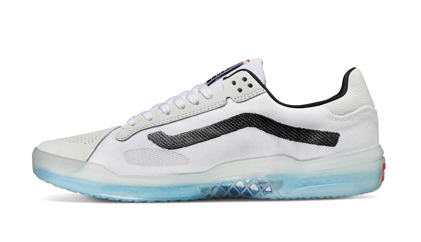 Vans UA Evdnt Ultimate Waffle / White Black / Unisex / RRP £95