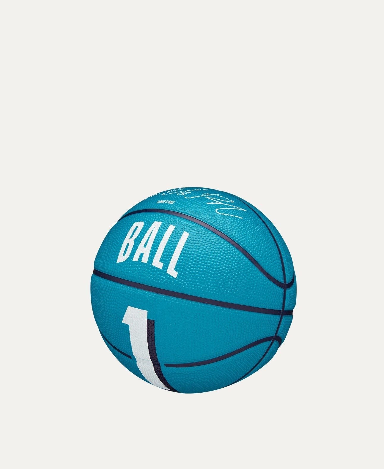 Wilson NBA Player Icon Charlotte Hornets LaMelo Ball Basketball / Blue/ RRP £22
