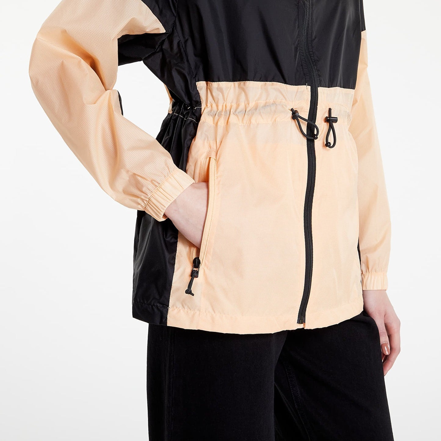 The North Face Womens Phlego Wind Jacket / Apricot Ice/TNF Black / RRP £135