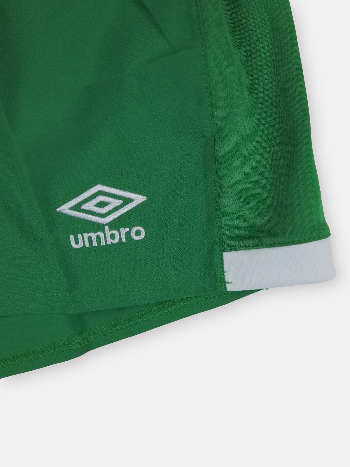 Umbro Womens 2020-21 Ireland Away Football Shorts / Green / RRP £29.99
