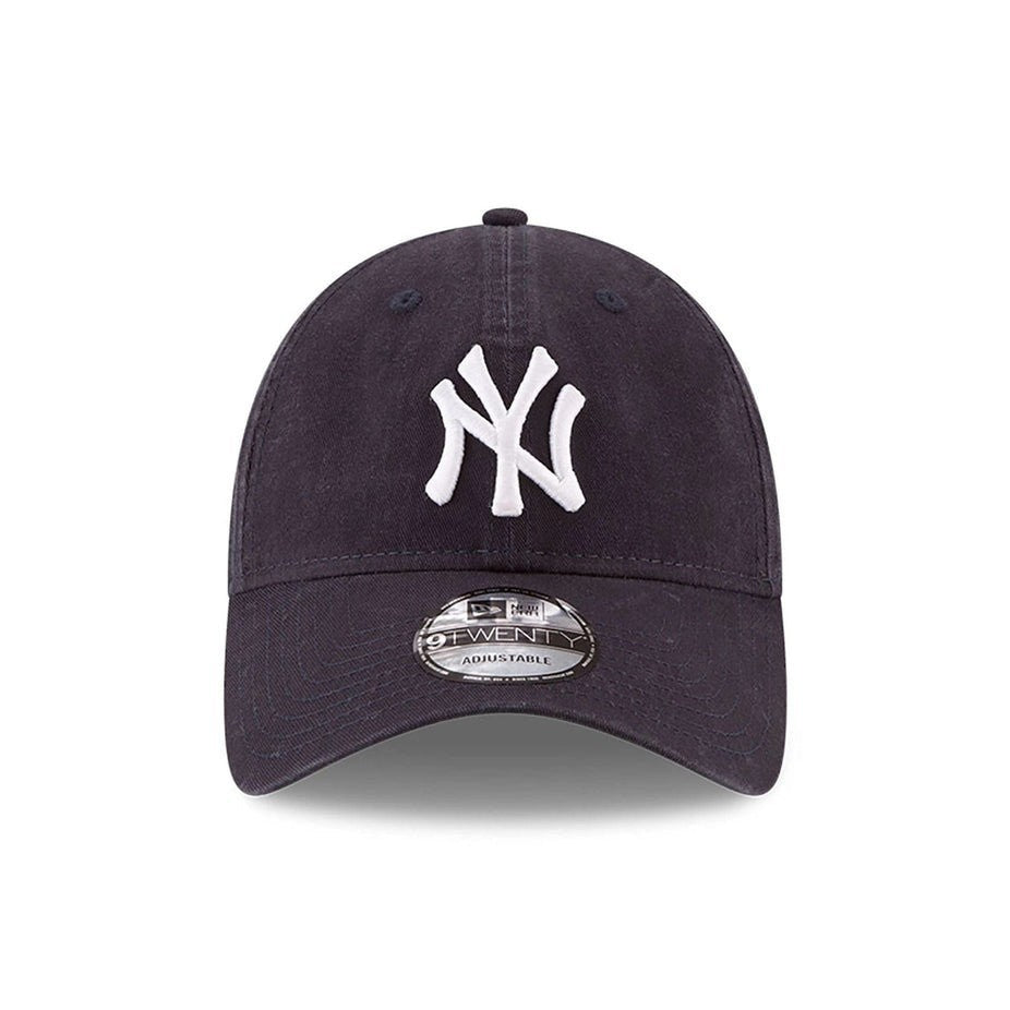 New Era Adult New York Yankees MLB Core Classic 9TWENTY Cap/Navy White/ RRP £23