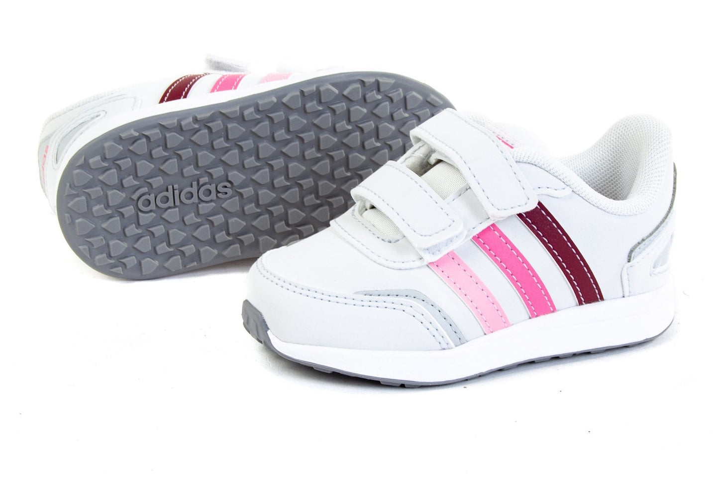 Adidas Kids / VS SWITCH 3 I Trainers / BNIB / White / RRP £35