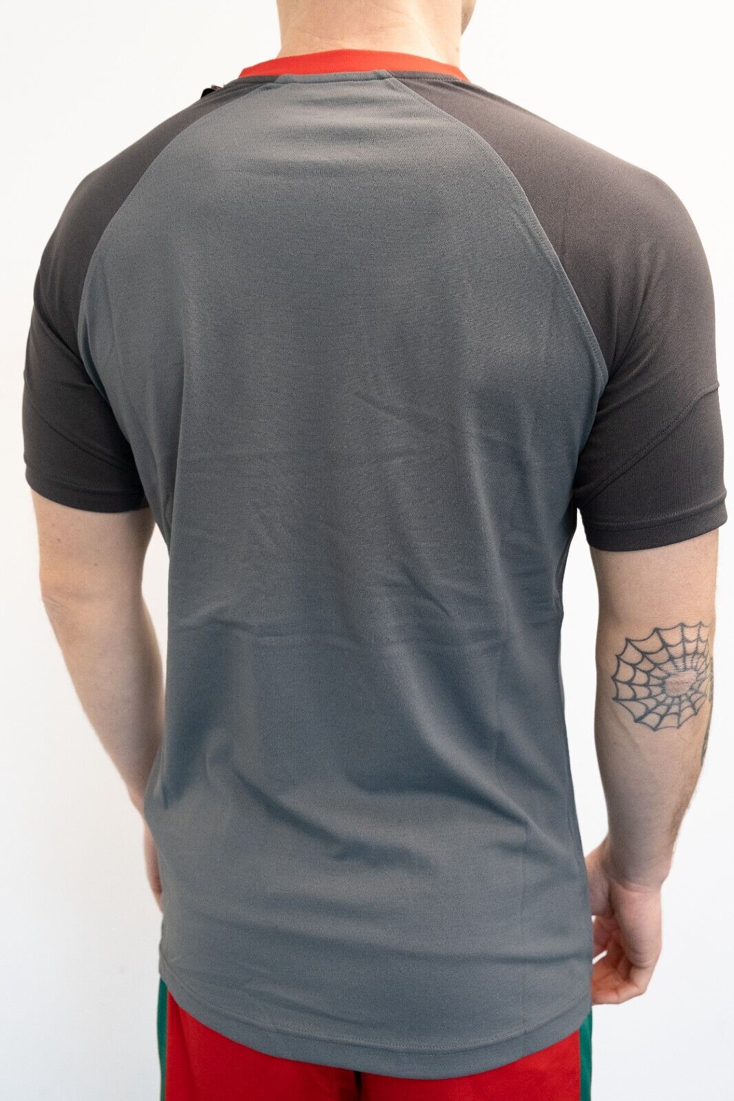 Under Armour 2019-20 Lokomotiv Moscow Training Tee / Grey / Mens / RRP £29.99