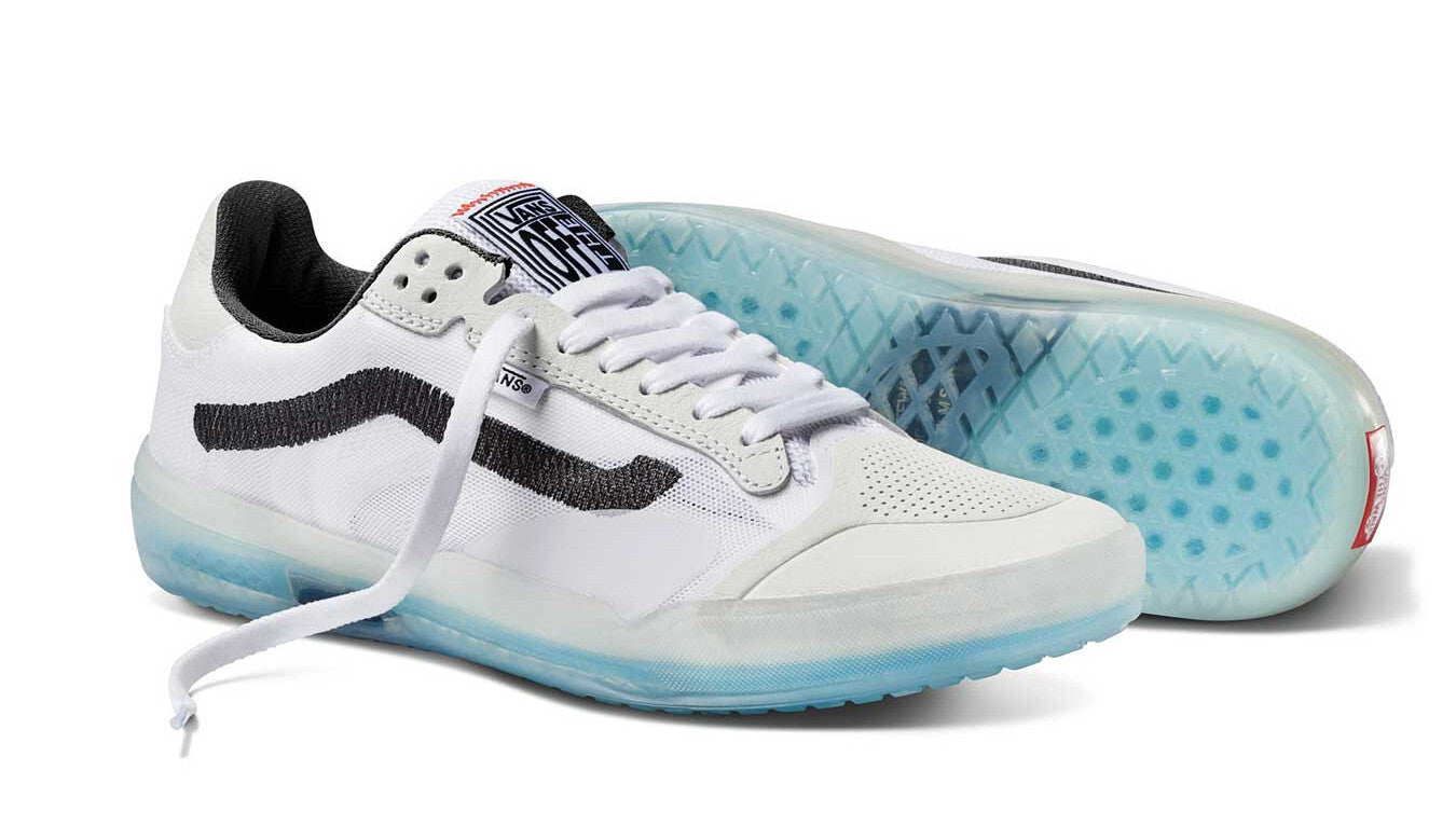 Vans UA Evdnt Ultimate Waffle / White Black / Unisex / RRP £95