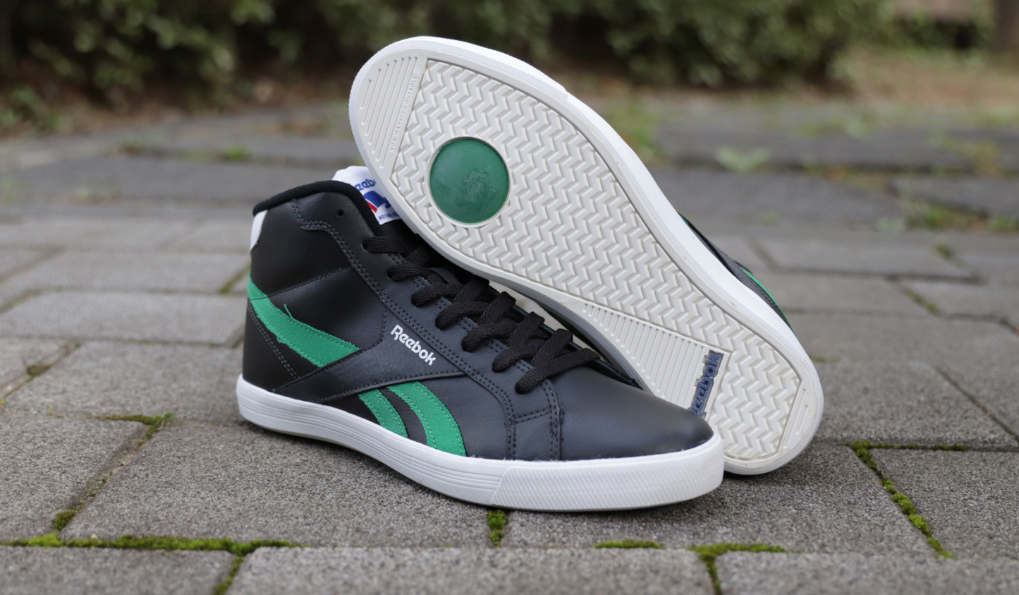 Reebok Mens Royal Complete Mid Trainers / BNIB / Black