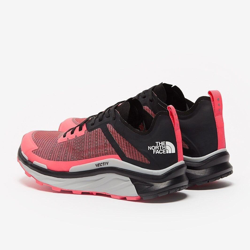 The North Face Mens Vectiv Infinite Trainers / Brilliant Coral / RRP £145