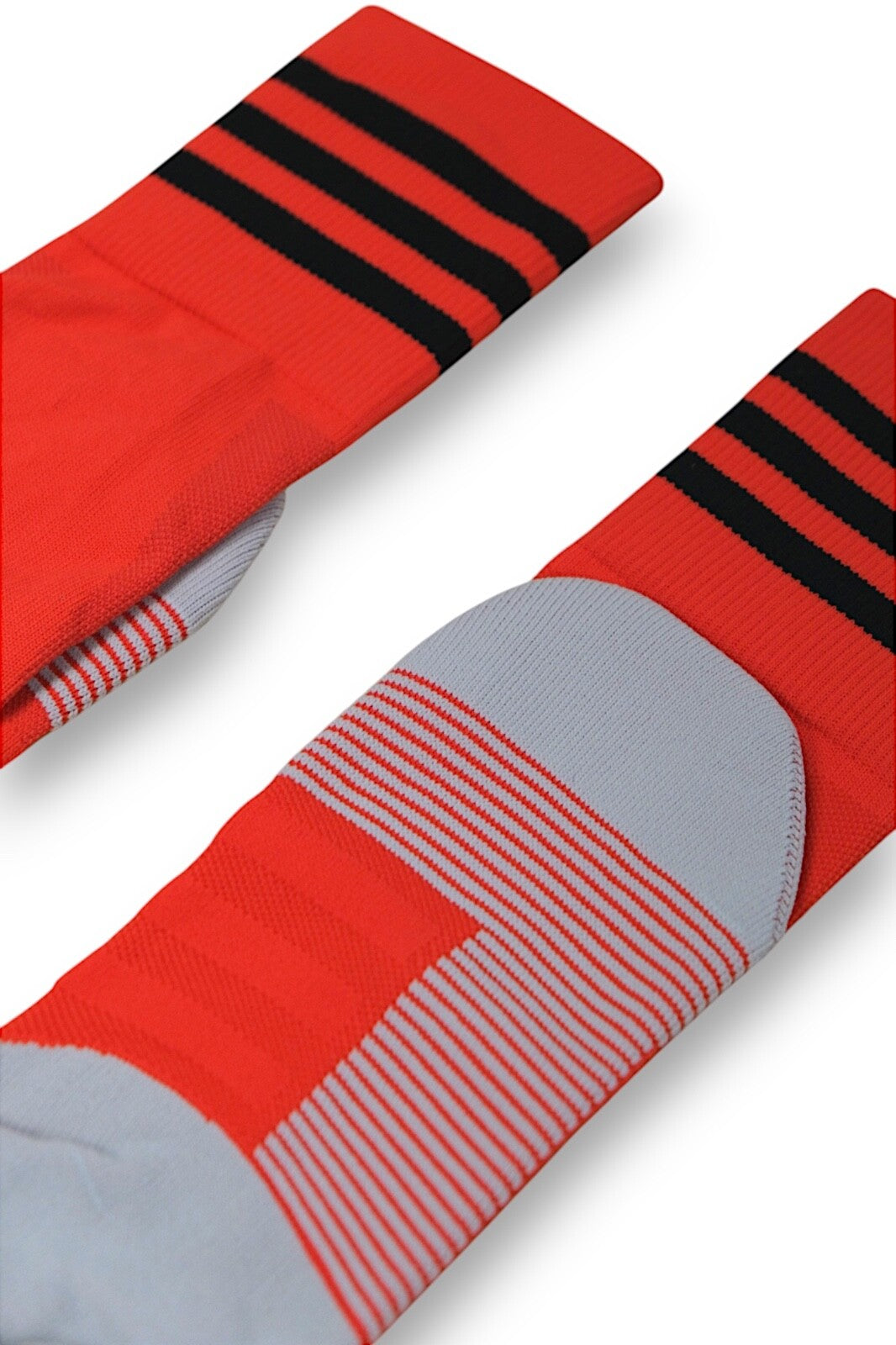 Adidas 2020-21 Benfica Home Socks / Mens / Red / RRP £12.99