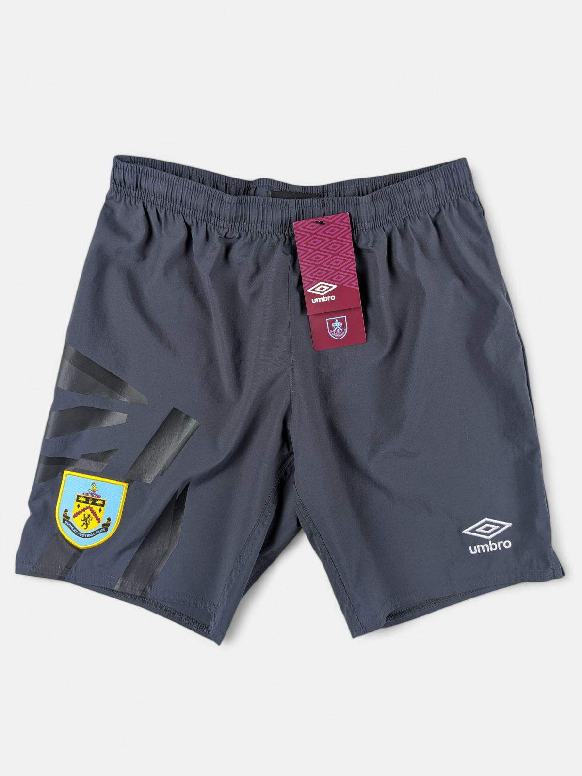 UMBRO Boys 2019-20 Burnley GK Football Shorts / BNWT / Grey / RRP £15