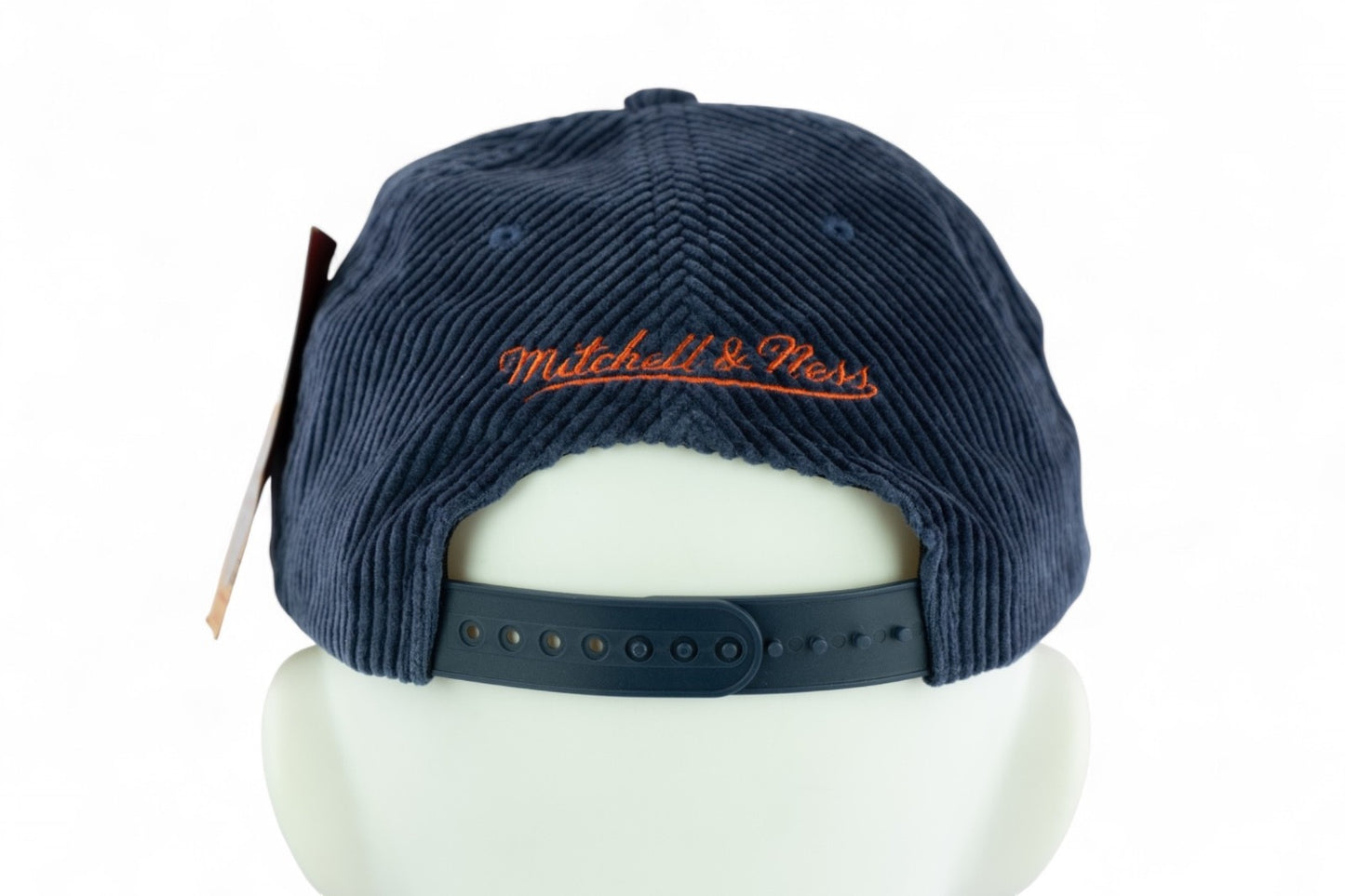 Mitchell and Ness Chicago Bears Retro Cord Snapback / Navy / RRP £30