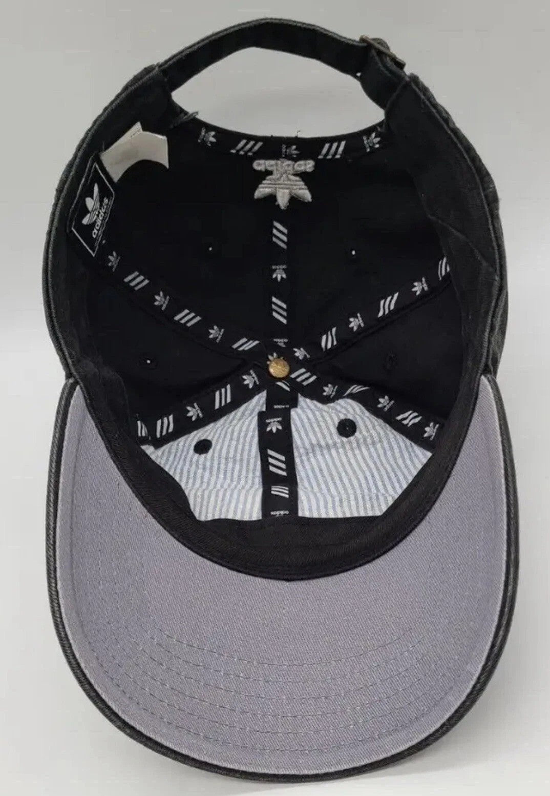 Adidas Adult Originals Relaxed Fit Strapback Cap / Black White / RRP £25