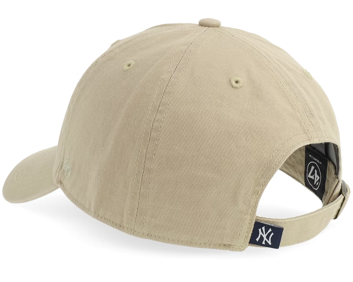 47 Brand New York Yankees NY Relaxed Clean Up Cap / Sandstorm Khaki / RRP £25