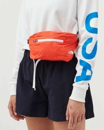 The North Face Women’s IC Anorak PO Jacket – FIERYRD, Windproof Jacket