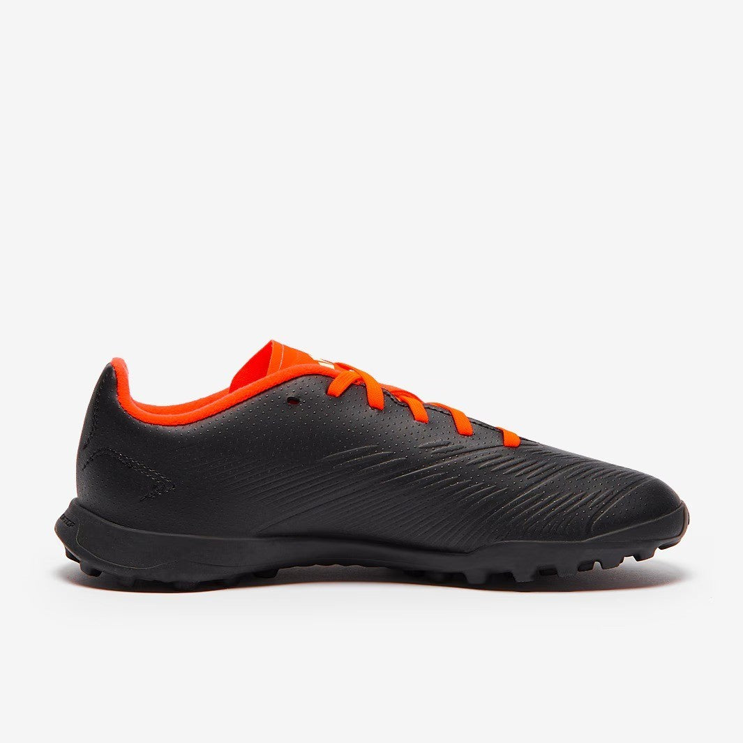 Adidas Mens PREDATOR CLUB TF Football Boots / BNIB / Black / RRP £50