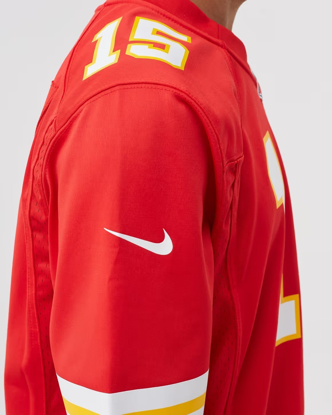 Nike Pat Mahomes Kansas City Chiefs NFL Jersey / Red / RRP £140
