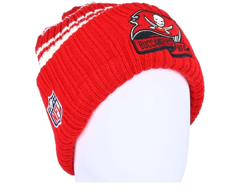 New Era Tampa Bay Buccaneers Sport Knit Hat / Red Ivory / RRP £30