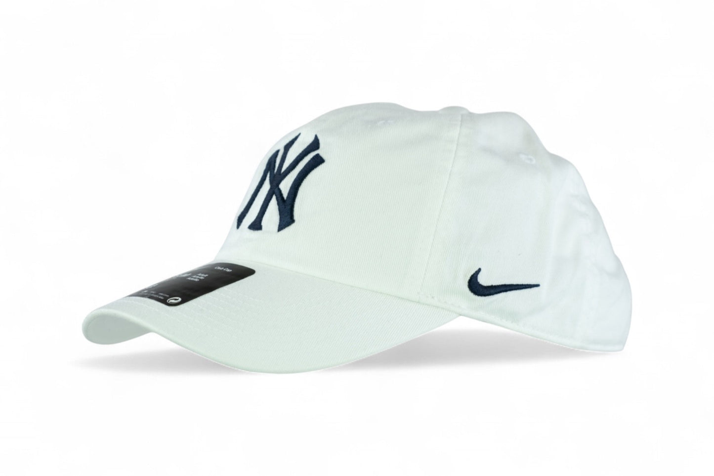 Nike Adult New York Yankees MLB Relaxed Club Cap / White / RRP £22