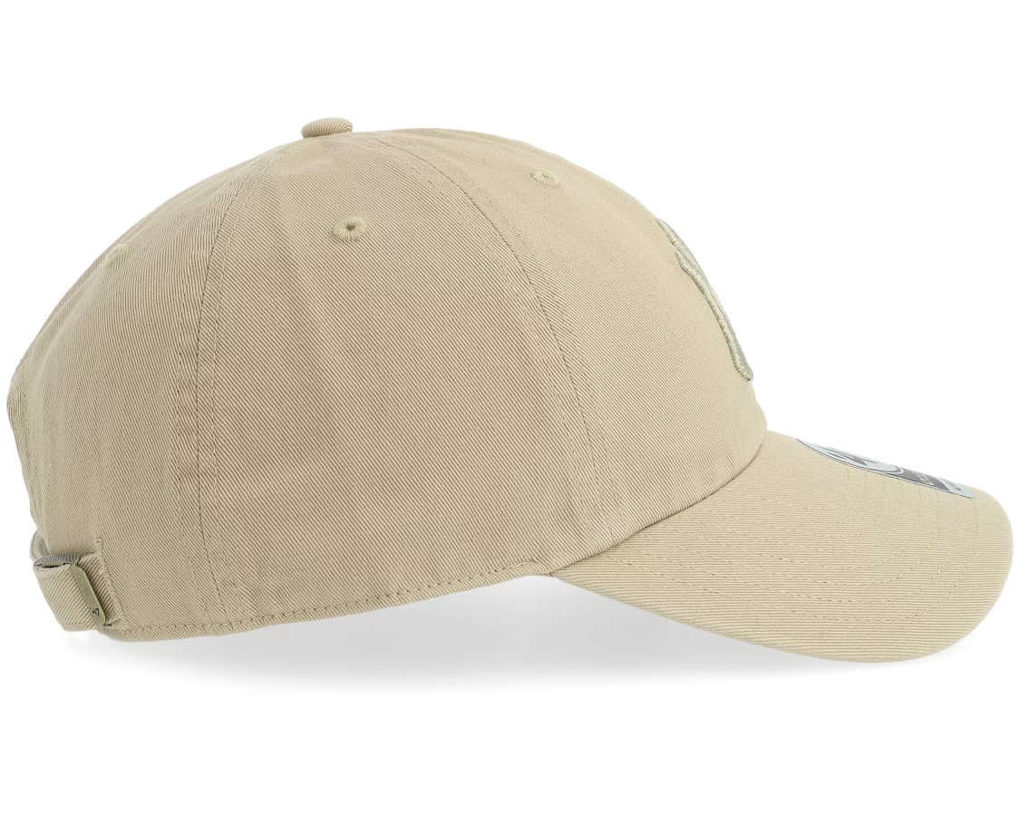 47 Brand New York Yankees NY Relaxed Clean Up Cap / Sandstorm Khaki / RRP £25