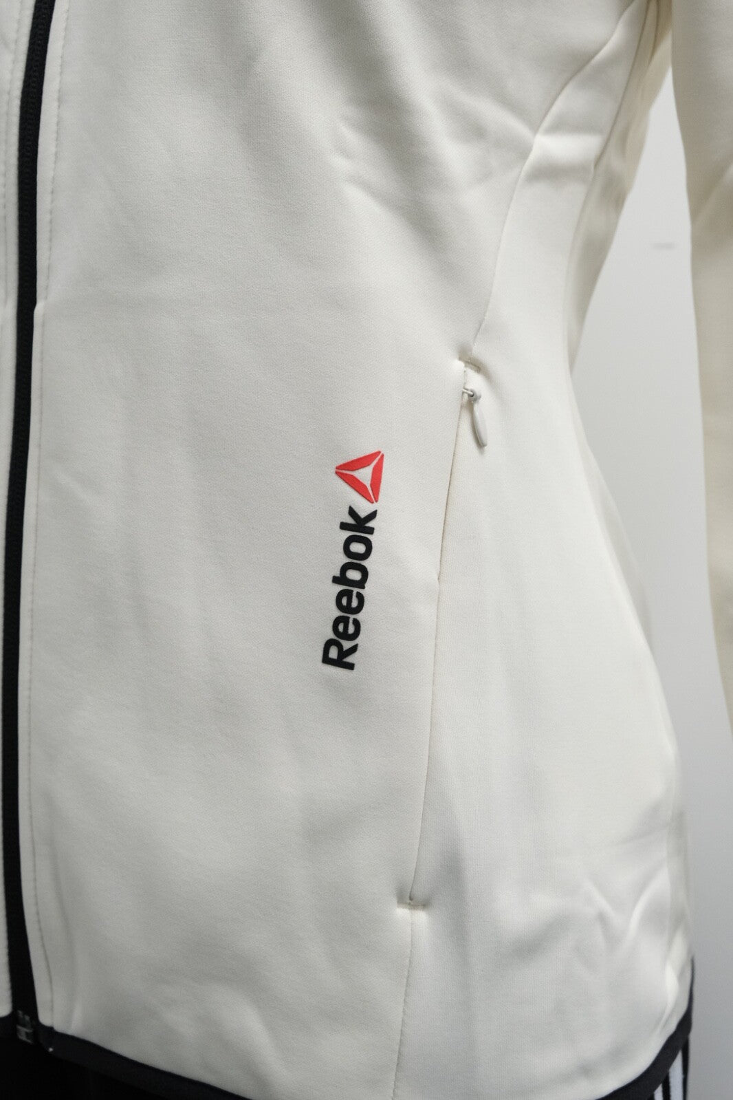 Reebok Womens One Series Winter Warm Jacket / BNWT / Chalk / RRP £70