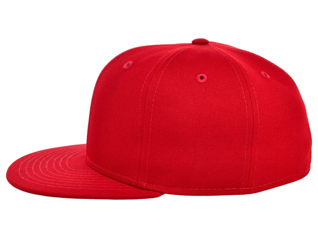 Unisex Plain Full Court Fitted Hat / Red / £22