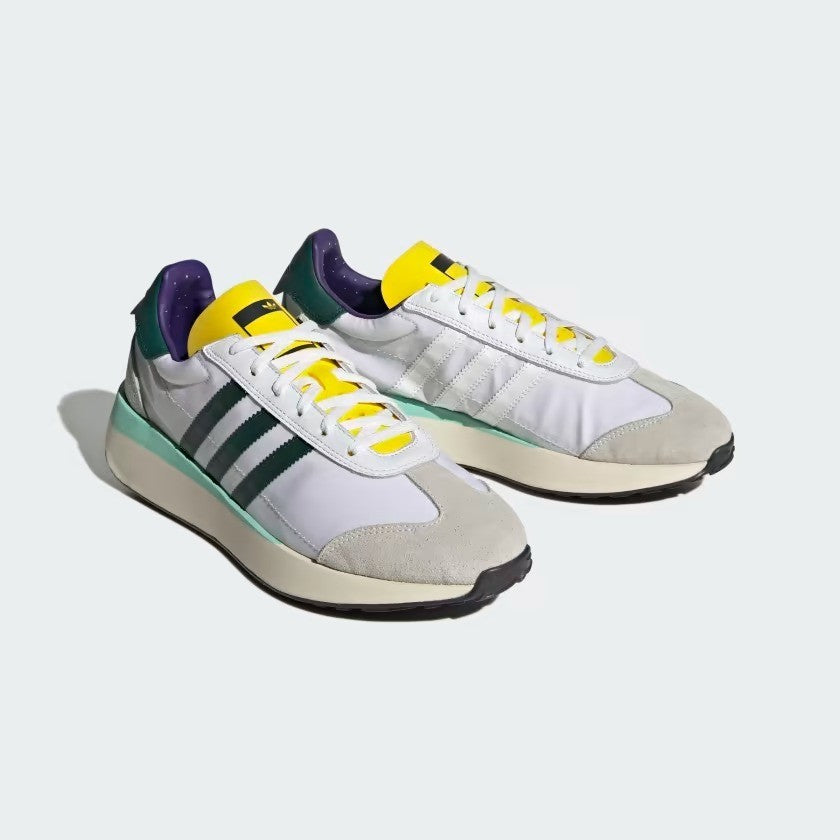 Adidas Mens COUNTRY XLG Trainers / White / BNIB / RRP £85