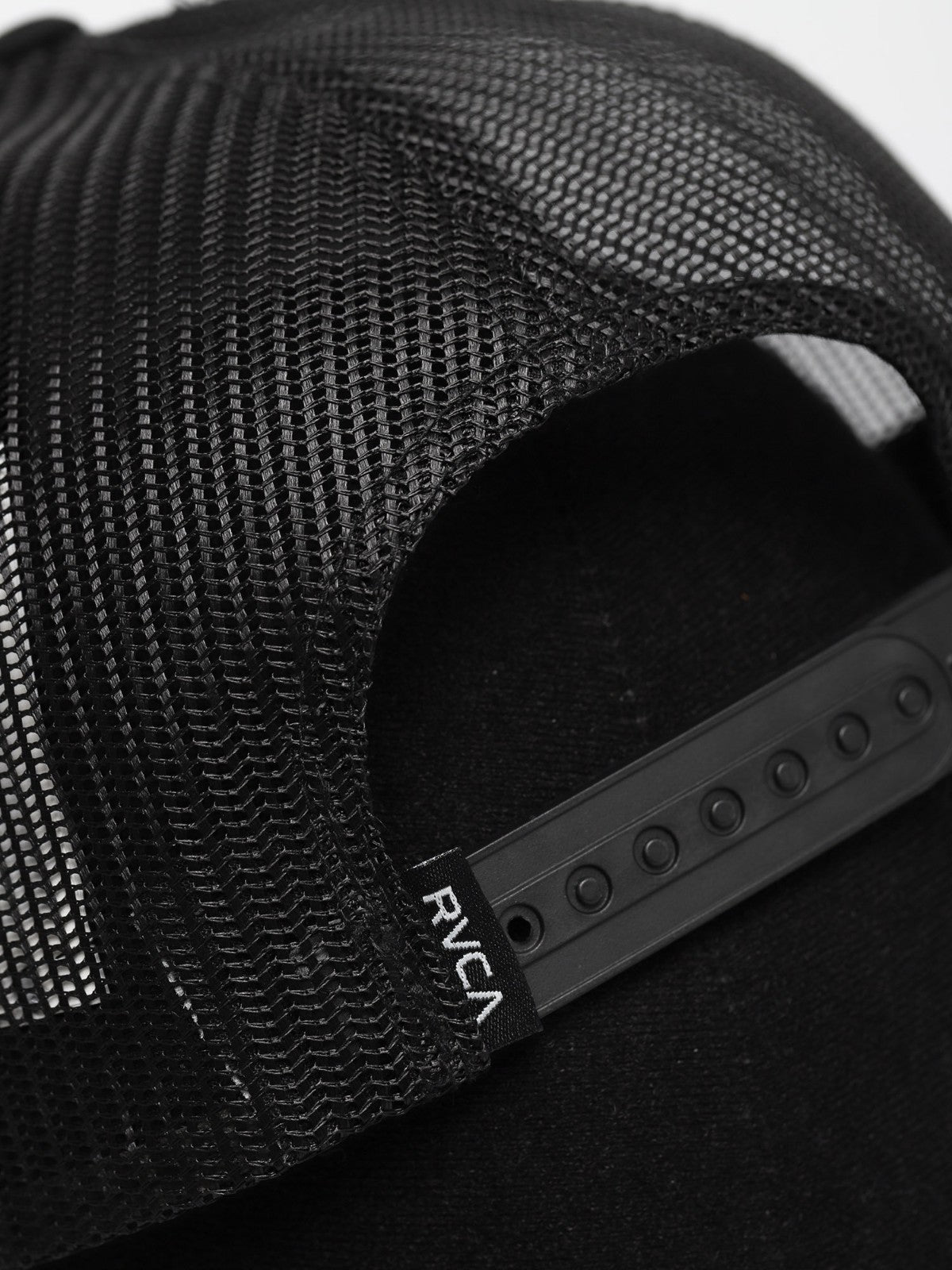 RVCA Ticket Trucker III Cap / Black Black / RRP £25