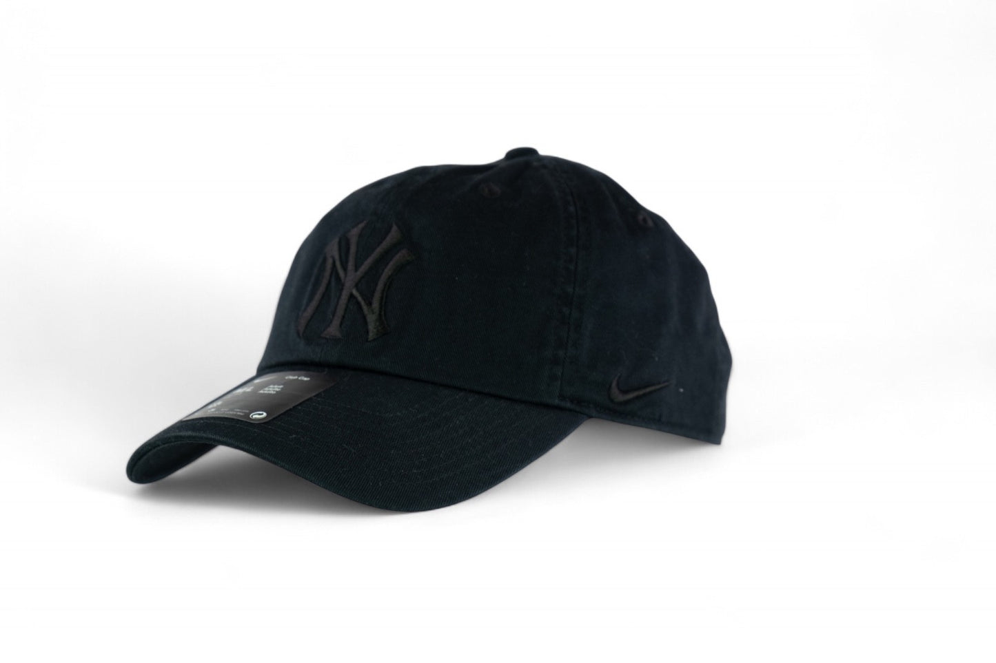 Nike Adult New York Yankees MLB Relaxed Club Cap / Black Black / RRP £22