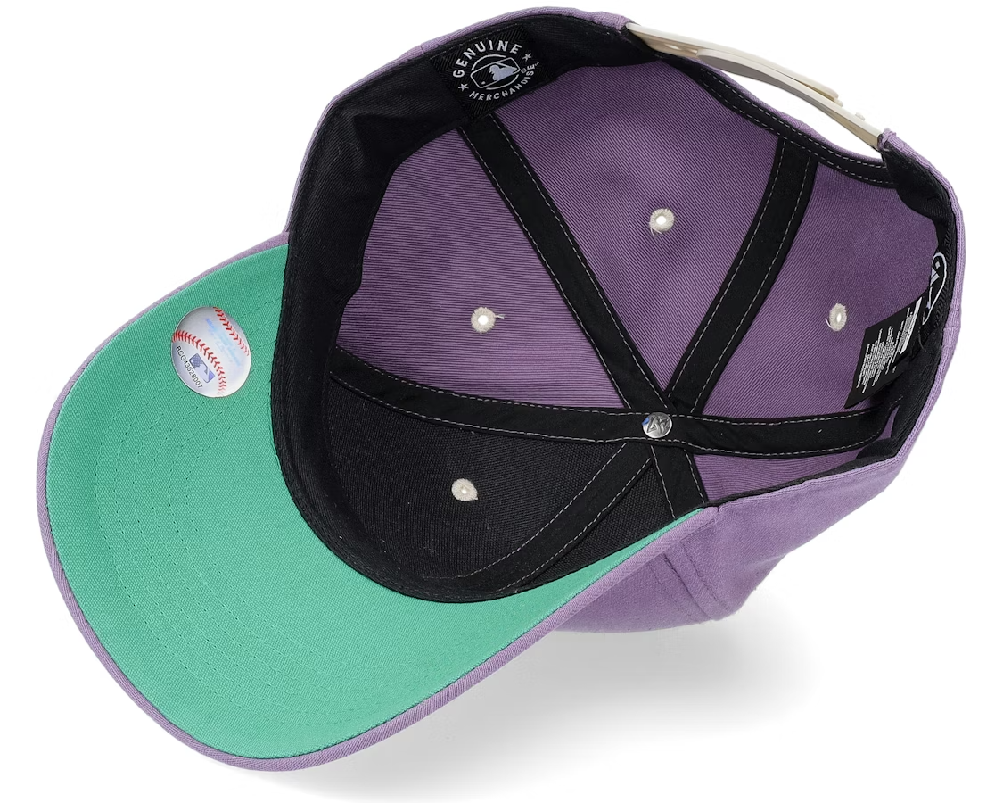 47 Brand New York Yankees MVP Snapback Cap / Light Purple White / RRP £28