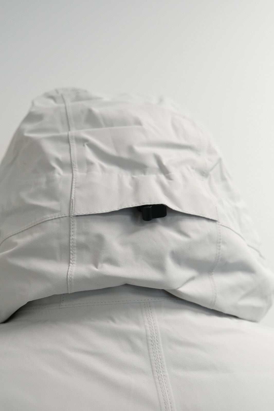 The North Face Womens Descendit Jacket / Grey / RRP £270