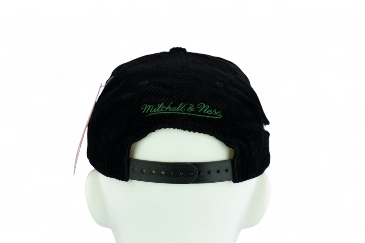 Mitchell & Ness Philadelphia Eagles Cord Retro Snapback Cap / Black / RRP £30