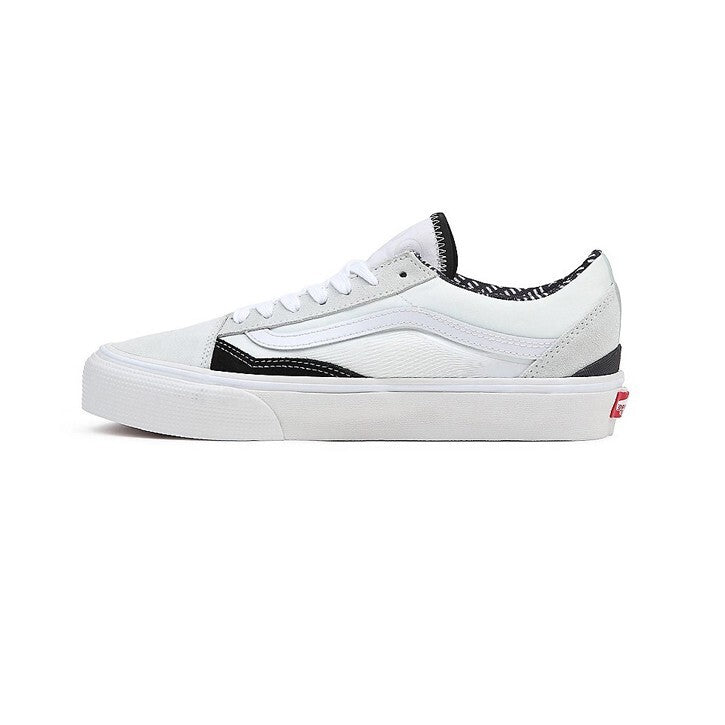 Vans Old Skool Trainers / Gore-Tex Hi & Dry White Black / RRP £110