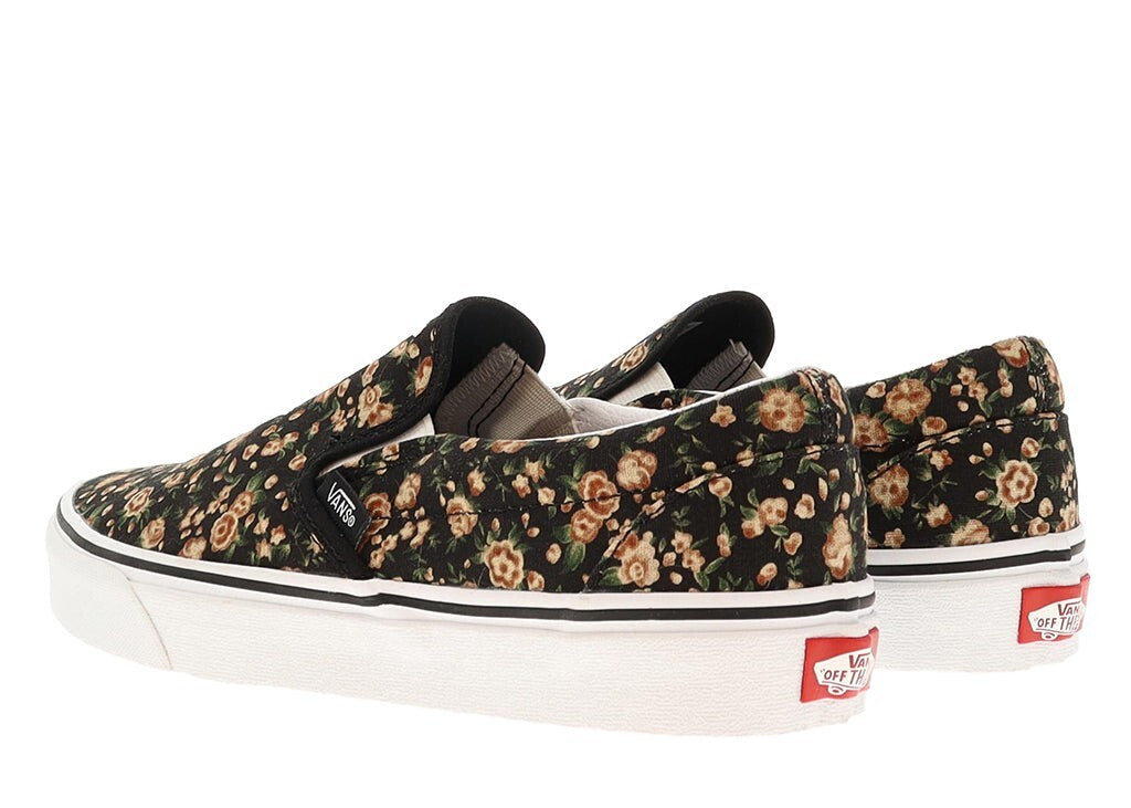 Vans Classic Slip-On Trainers / Black Flower / RRP £60