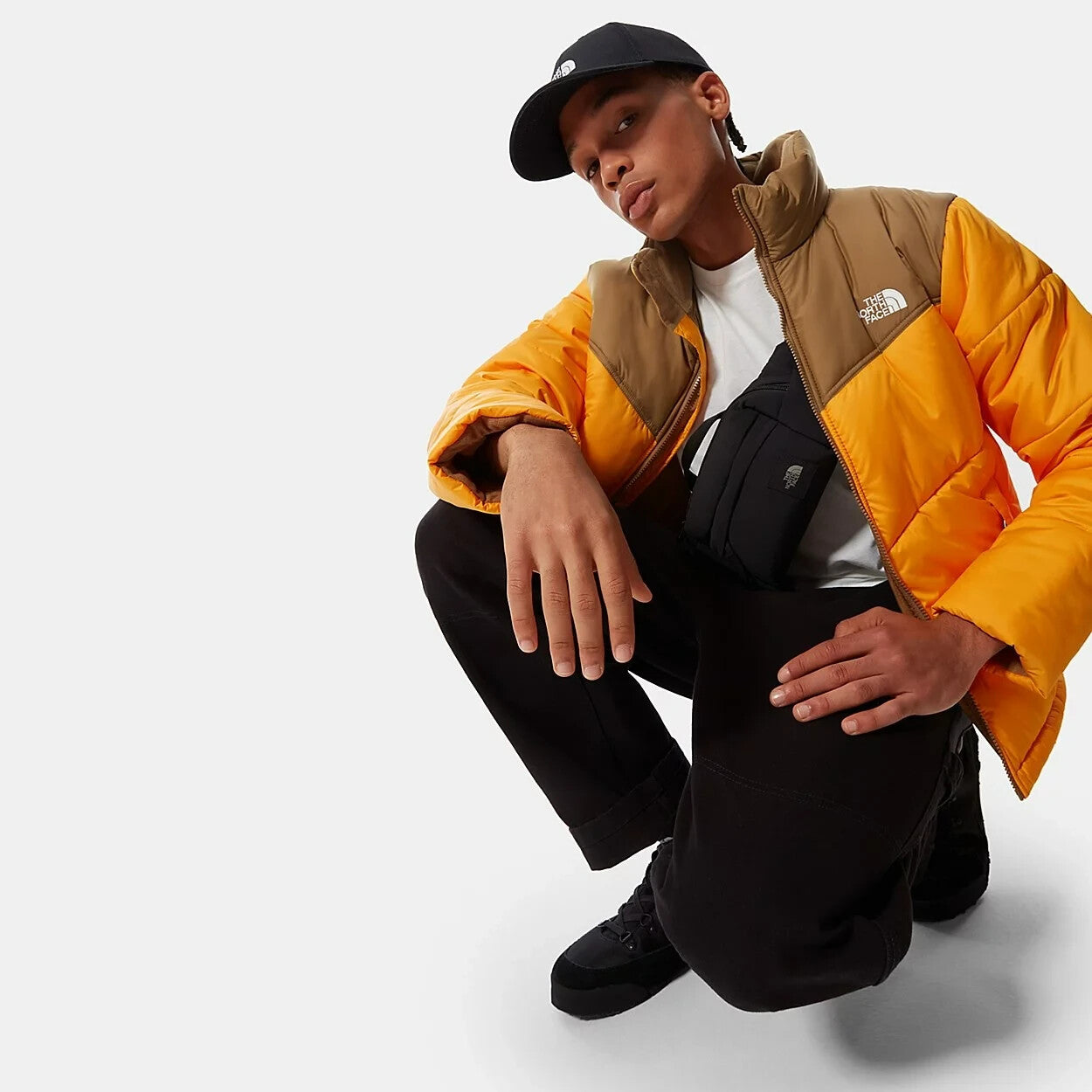 The North Face men's Saikuru Jacket / Summit Gold / BNWT / RRP£200