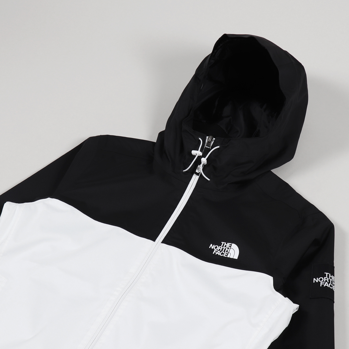 The North Face Mens Black Box Mountain Q Jacket / BNWT / TNF White / RRP £135