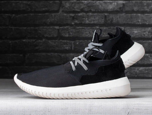 Adidas Women's Tubular Entrap Trainers / Black / RRP £90
