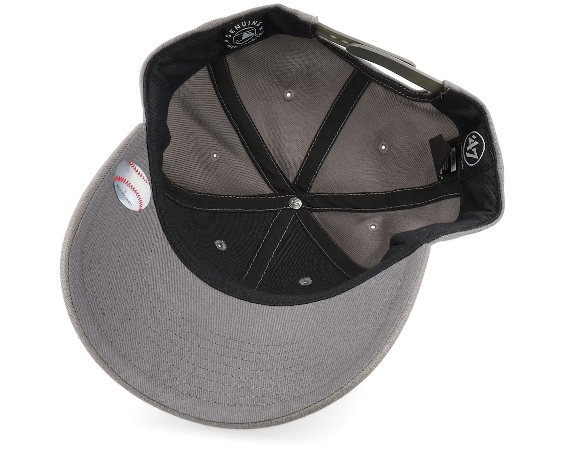 47 Brand New York Yankees MVP Snapback Cap / Grey White / RRP £28