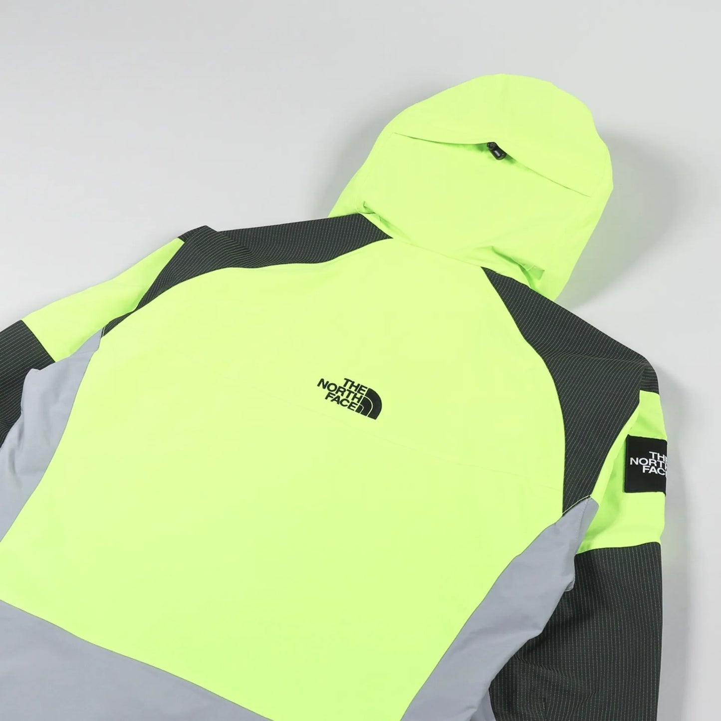 The North Face Mens Phlego 2L Jacket / Safety Green / RRP £270