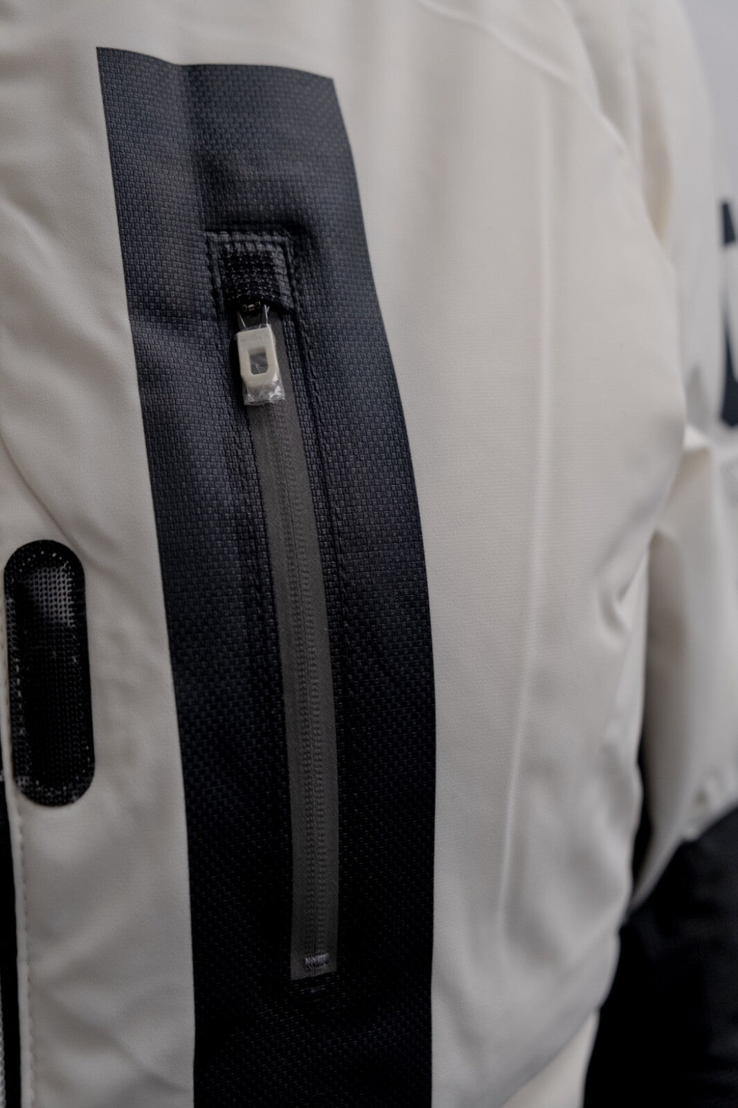 Reebok Womens Elite Down Warm Jacket / BNWT / White / RRP £275