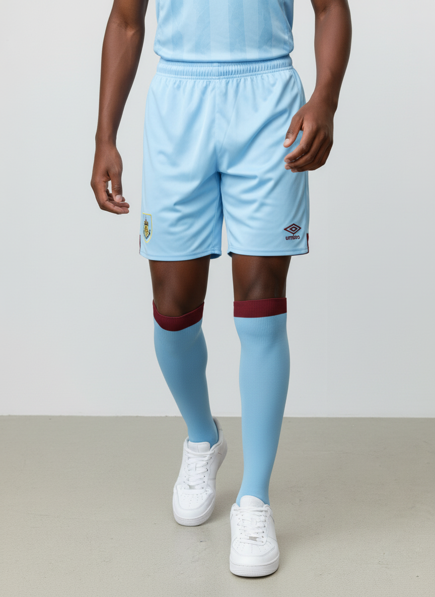 Umbro Kids Blue Football Shorts / Burnley / RRP £20
